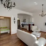 Historic Centre Ii Appartement *